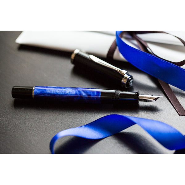 Lapicera Pluma Pelikan M205 Blue Marble - Fine