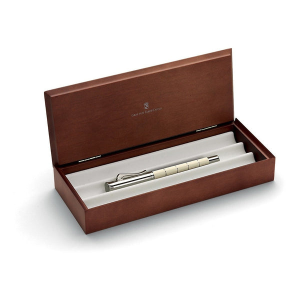 Lapicera Pluma Fuente Graf Von Faber-castell Guilloche Coral M