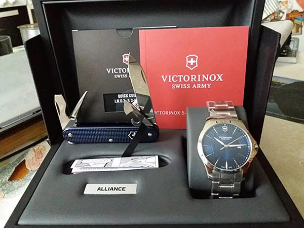 Juego Reloj Victorinox Alliance Blue SS 40 mm + Navaja 241910.1